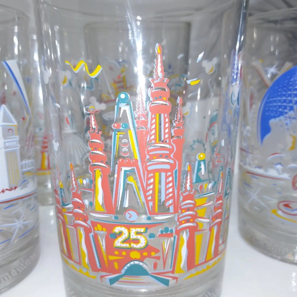 Vintage Walt Disney World Set Of Six Remember the Magic Glasses